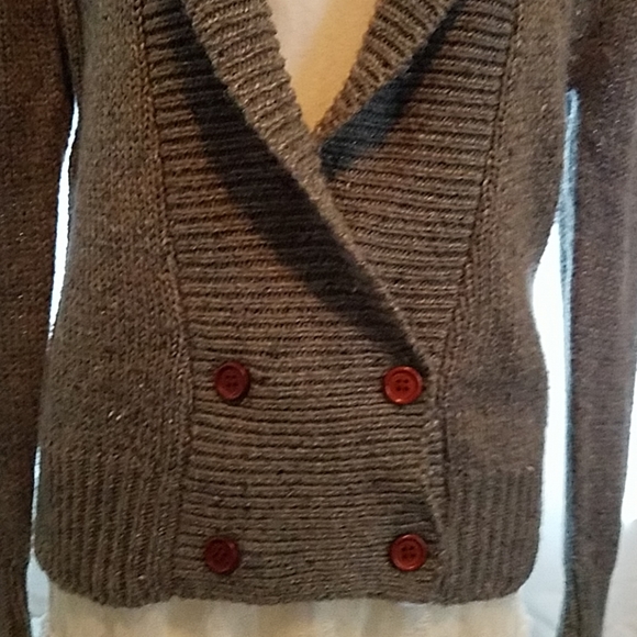 COPY - Gray cardigan sweater - Picture 3 of 6